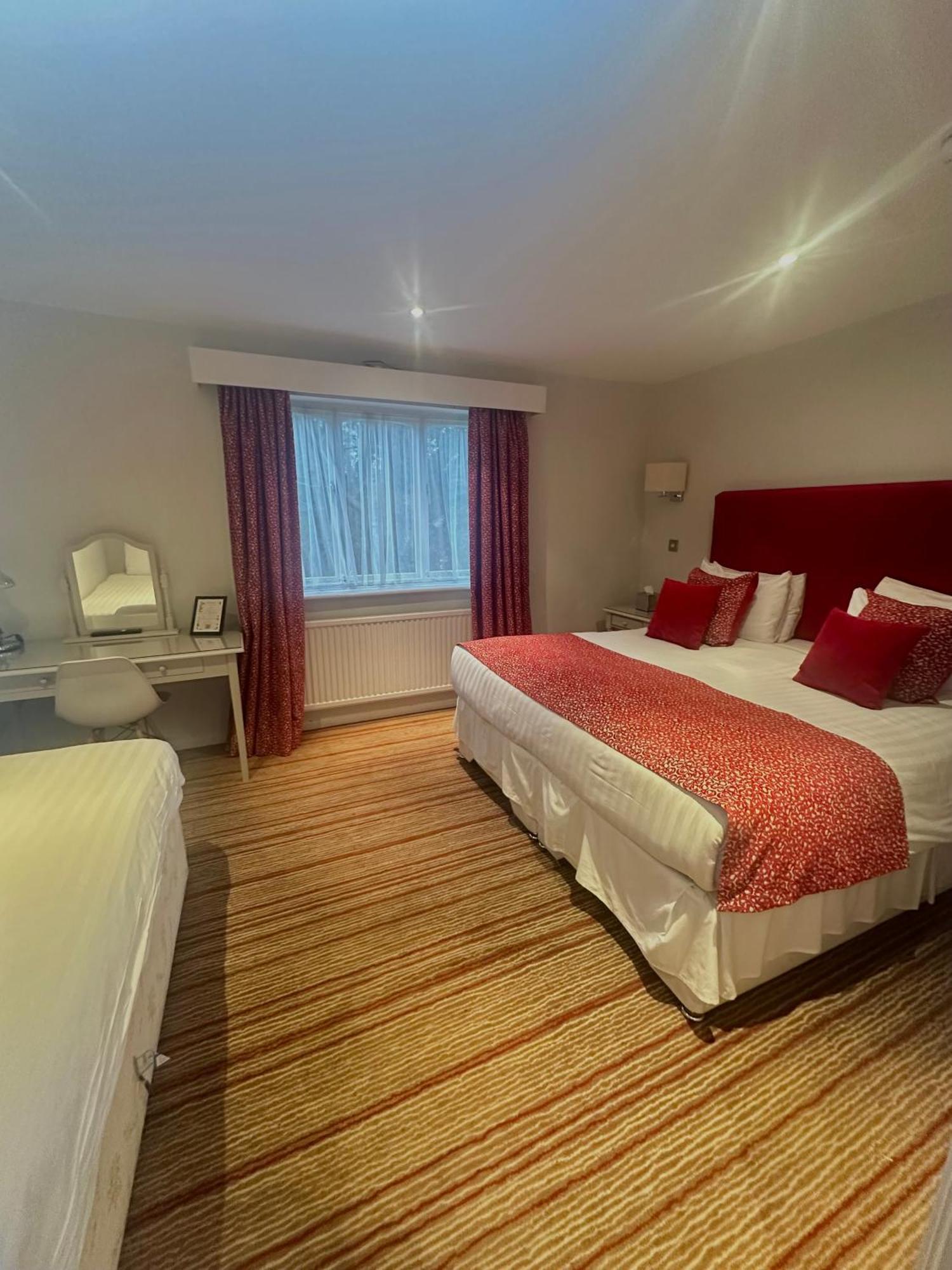 The Casa Hotel, Sure Hotel Collection By Best Western Yateley Exteriör bild