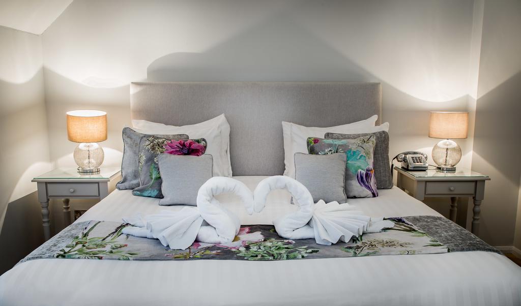 The Casa Hotel, Sure Hotel Collection By Best Western Yateley Exteriör bild
