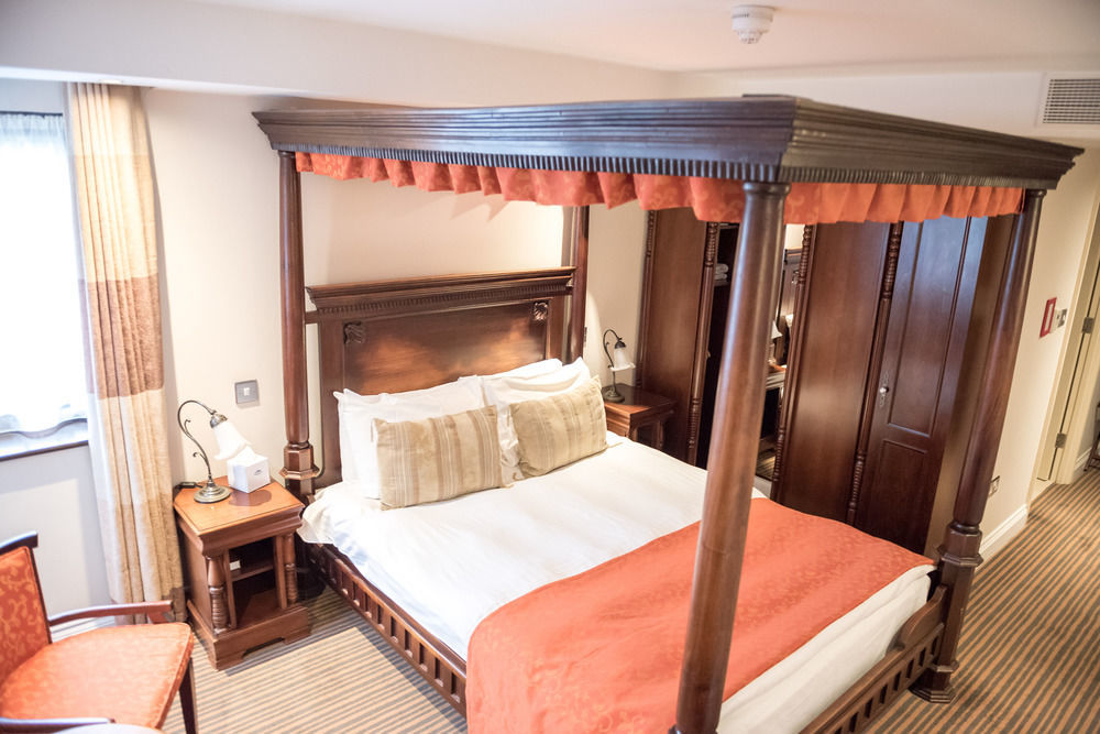 The Casa Hotel, Sure Hotel Collection By Best Western Yateley Exteriör bild